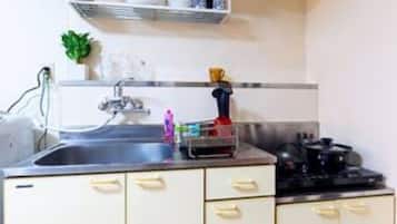 Double or Twin Room, Non Smoking | Private kitchenette