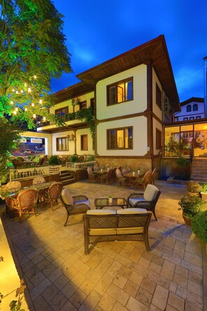 Terrace/patio - Lalehan City Hotel - Special Class (Amasya)
