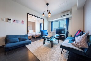 Flat-screen TV - AROMA (Sapporo)