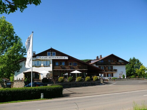 Small comfort four-bed room - Waldhotel Dornröschenshöh