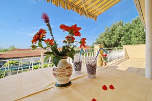 Apartment (Two Bedroom Apartment) | Terrace/patio - Apartment Pehar (Orebic)