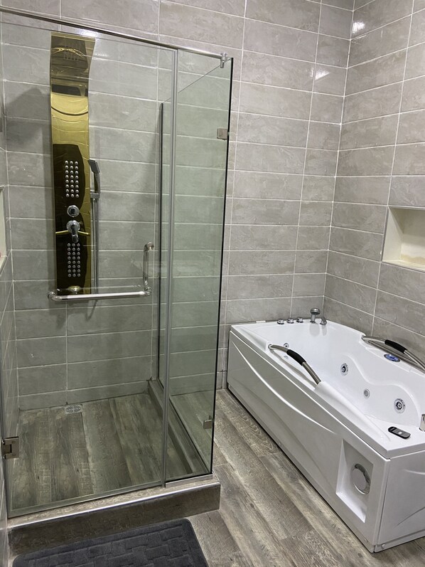 House | Bathroom | Separate tub and shower, deep soaking tub, towels