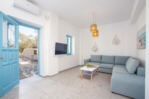 TV - Kalathos Dream Villas - Galazio Villa (Unknown)