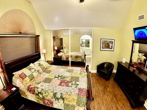 5 bedrooms, desk, iron/ironing board, travel cot - Villa La Cresta™ - 5 Acre Retreat (Murrieta)