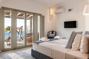 6 bedrooms, iron/ironing board, free WiFi