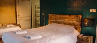 Gîte Le Puy Carmin 12pers Jacuzzi 18' Puy du Fou