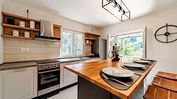 Apartment (Five Bedroom Apartment) | Private kitchen | Fridge