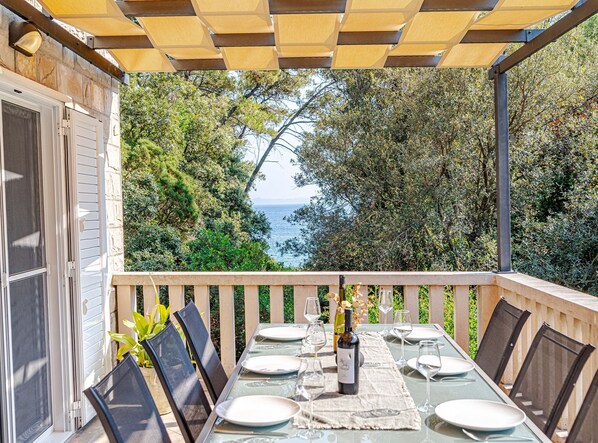 Departamento (Five Bedroom Apartment) | Comedor