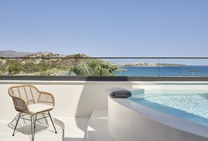 Udendørs pool, opvarmet pool
