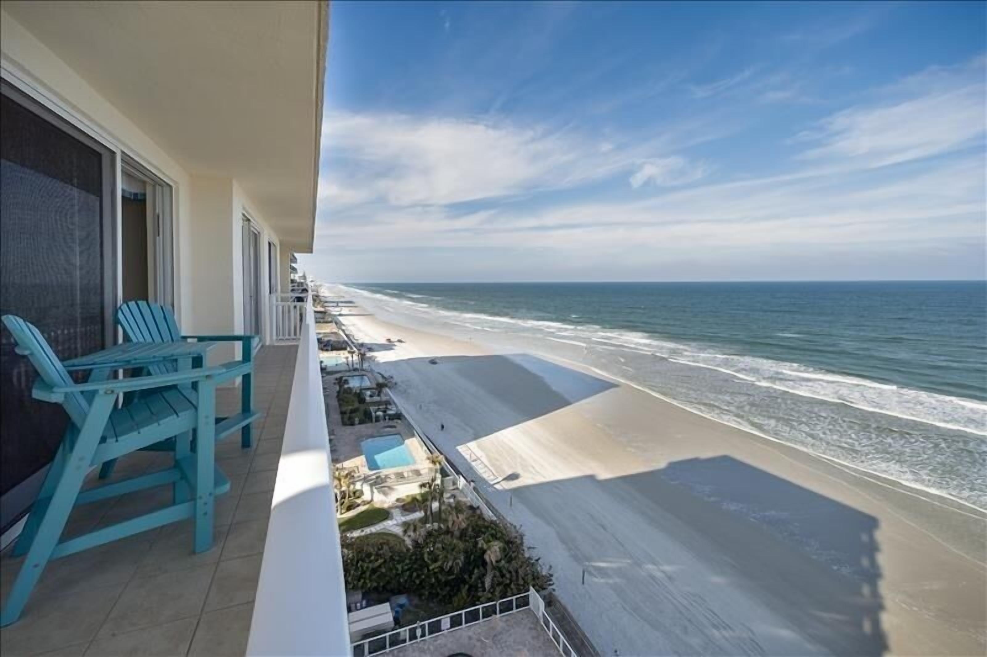 Gorgeous Views from this 10th Floor Oceanfront Condo at Opus Unit 1004