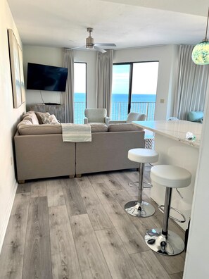 Smart TV - Sugar Suite at Phoenix IV (Orange Beach)