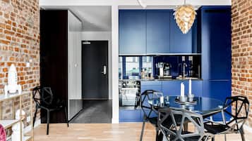 Apartment, 1 Bedroom | Private kitchen | Fridge, microwave, dishwasher, electric kettle