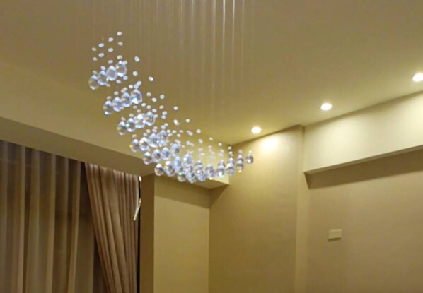 Premium bedding, pillow-top beds, individually decorated - Taipei 6BD Villa(Monthly Stay) (Taipei)