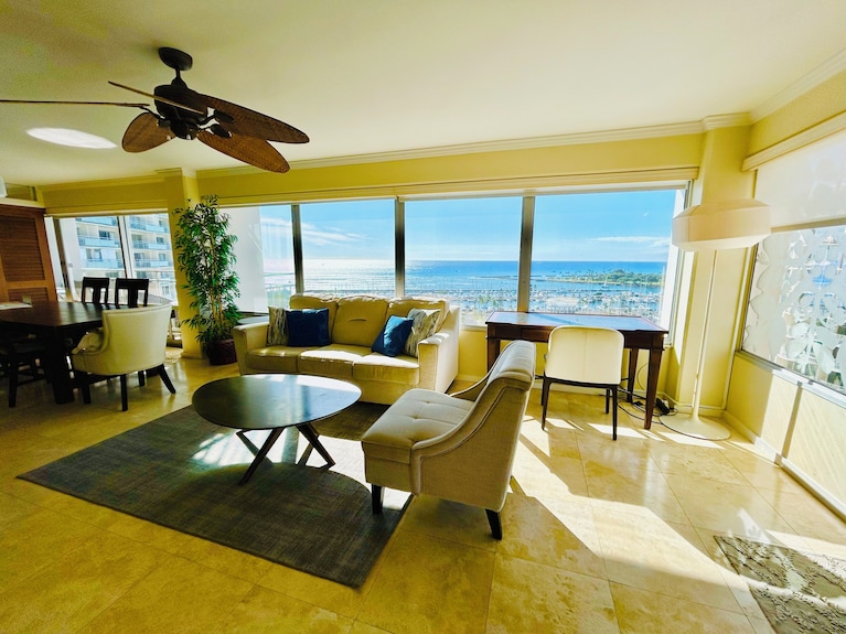 Last Minute Deals: Stay 6/16~6/24 For $399/night At Ilikai 2br W/ocean Views - Honolulu, HI