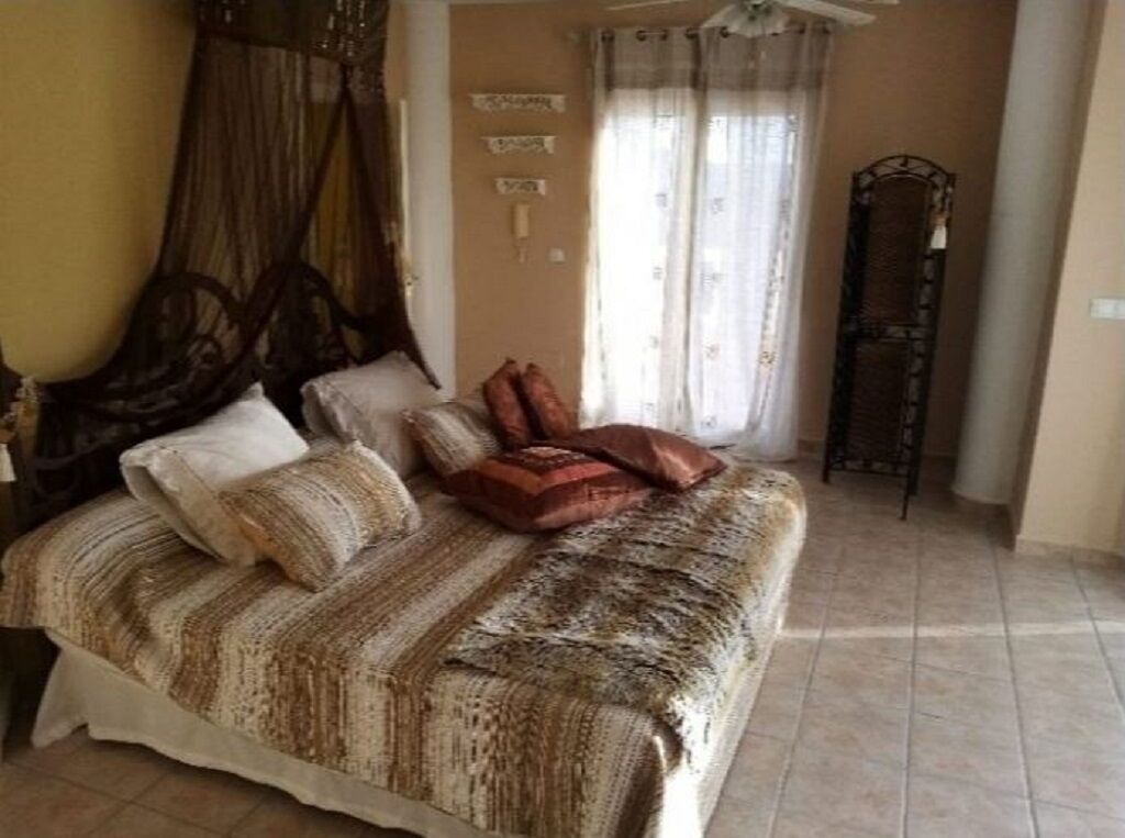 4 chambres, Wi-Fi, draps fournis