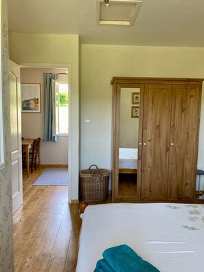 3 Schlafzimmer, Bügeleisen/Bügelbrett, kostenloses WLAN, Bettwäsche