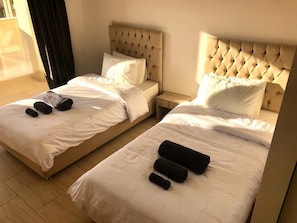 3 bedrooms, free WiFi, bed sheets - Stunning 3 Bedroom Apartment in the Heart of Al Dau (Hurghada)