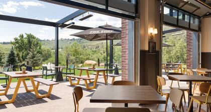 The Eddy Taproom & Hotel