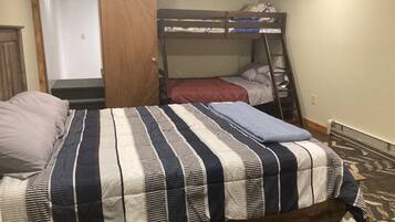 4 Schlafzimmer, WLAN, Bettwäsche