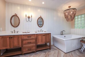 House (Calypso Captiva) | Bathroom