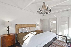 3 bedrooms, iron/ironing board, travel crib, WiFi