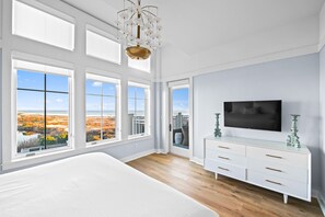 3 chambres, fer et planche à repasser, Wi-Fi gratuit, draps fournis