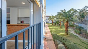 Unclassified image, 2 of 25, button - AO-4 CALELLA DE PALAFRUGELL 2 PAX (Calella de Palafrugell)