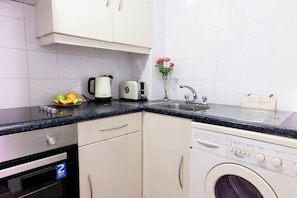 Apartment | Private kitchen