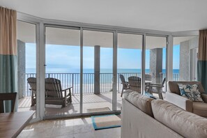 TV - TOWER 3, 3 BEDROOM!!! TWO SETS OF FREE BEACH CHAIRS! (Panama City Beach)