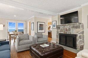 TV, fireplace, offices - Spacious North Truro Beachfront Home (Truro)