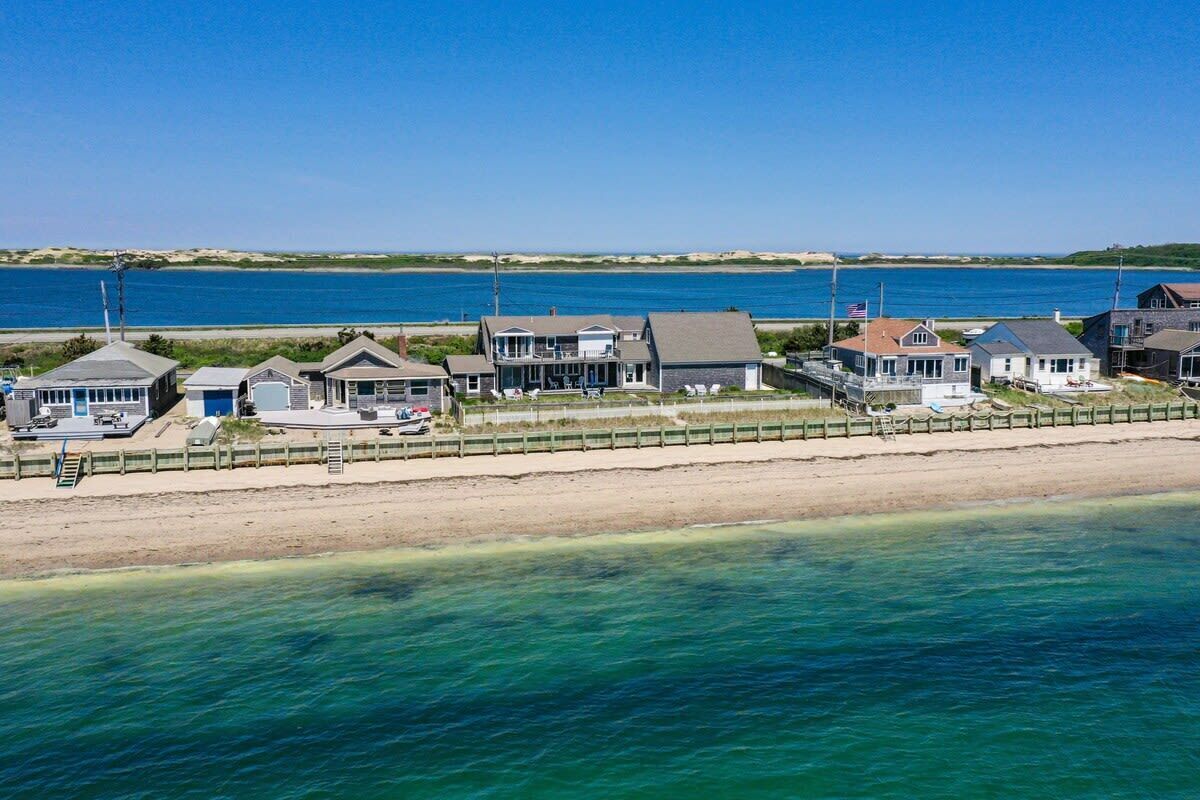 Accommodatie ligt op het strand