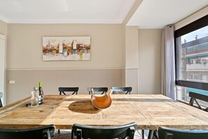 Dining - Suite Home Sagrada Familia (Barcelona)