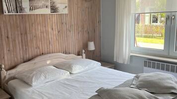 3 Schlafzimmer, Bügeleisen/Bügelbrett, Reisekinderbett, kostenloses WLAN