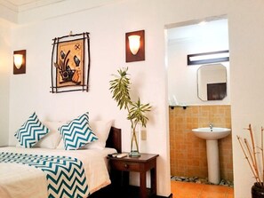 Room - Grand Blue Beach Hotel (Boracay Island)