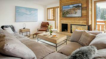 TV, fireplace, video games, stereo