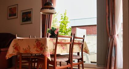 Close to the center and cozy apartment with balcony in Bad / Sankt-Peter Ording