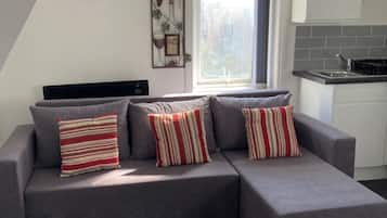 Apartemen Standar, kamar mandi pribadi (Seashell) | Interior