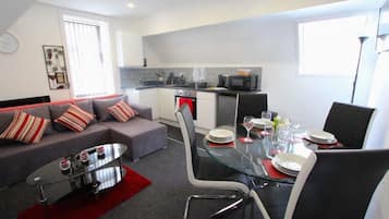 Apartemen Standar, kamar mandi pribadi (Seashell) | Lounge