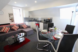 Standard Apartment, Private Bathroom (Seashell) | Lounge - Coast Accommodation Station Road Apartments (Blackpool)
