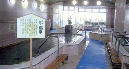 Niko Niko Capsule Hotel