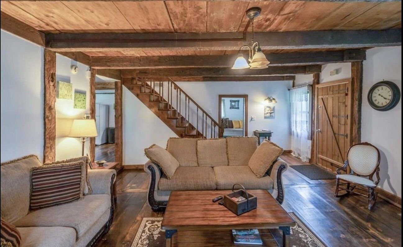 Cozy Home - Near Hunter & Windham