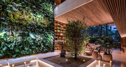 Elcielo Hotel & Restaurant