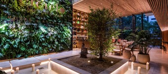 Elcielo Hotel & Restaurant