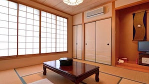 Private kitchen - Yamanoyu Kazuyo (Taketa)