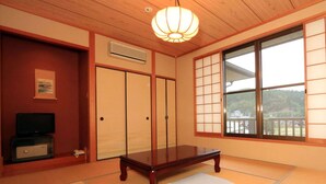 Private kitchen - Yamanoyu Kazuyo (Taketa)