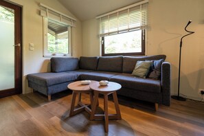 TV - Comfort Wellness 4p - Two Bedroom Chalet, Sleeps 4 (Getelo)