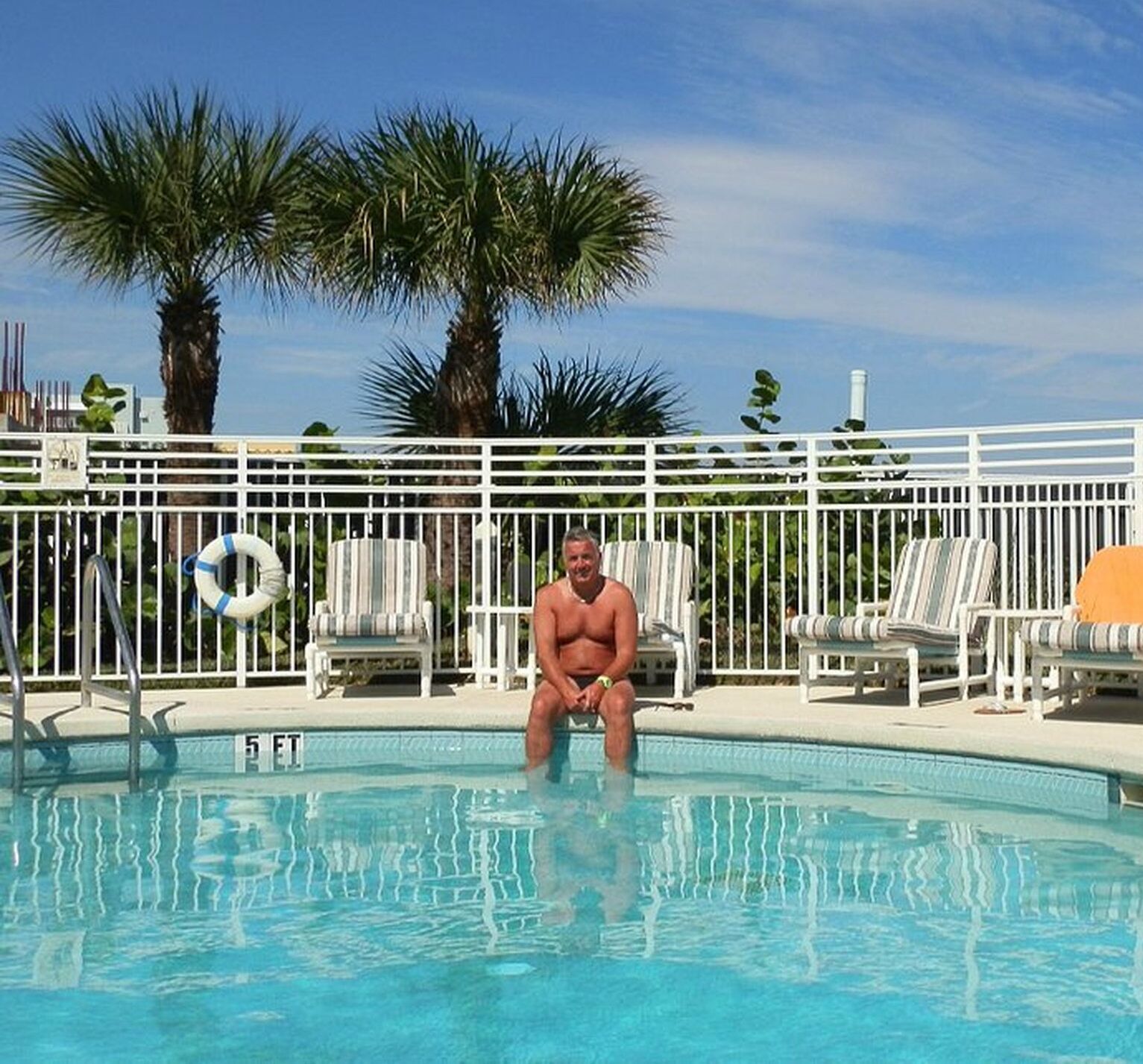 Piscine extérieure, piscine chauffée