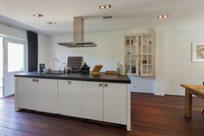 Interior - Luxe apartment - Ooststraat 7 | Domburg "IJsvogel" (Domburg)