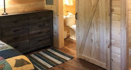 Cabin In The Pines East side Lake George.