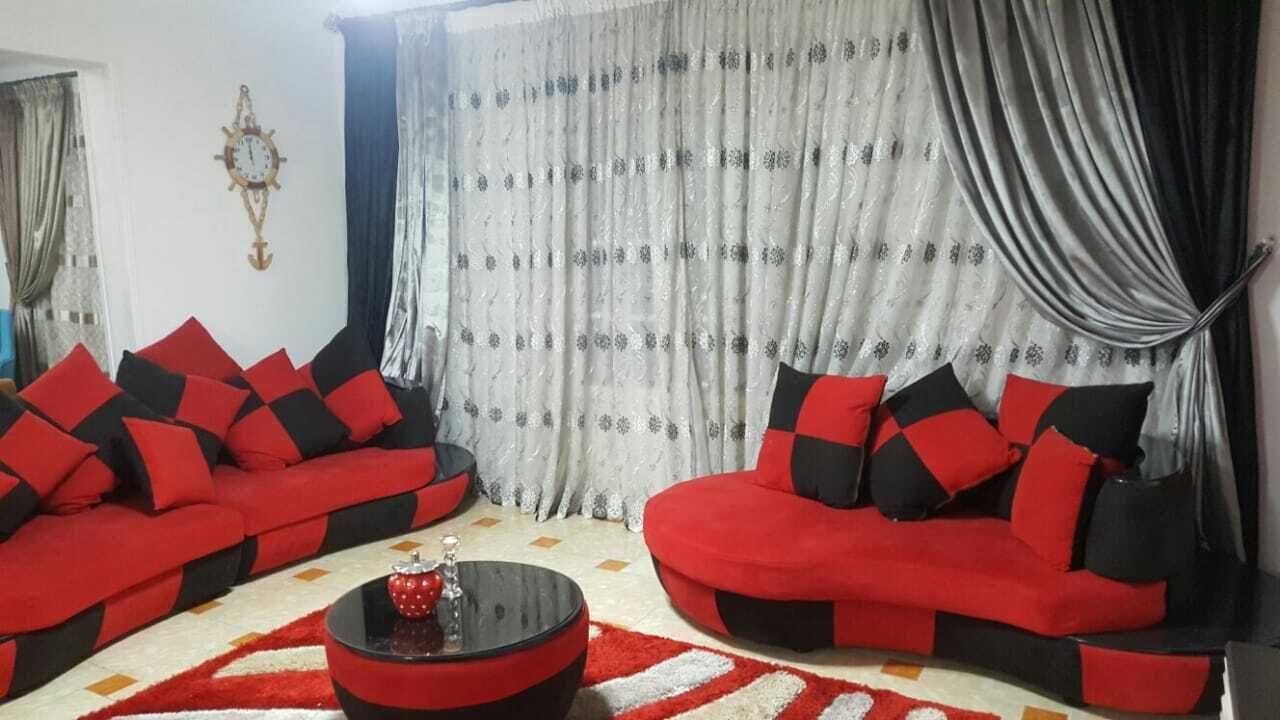 Smart-TV, DVD-spiller, stereoanlegg og printere